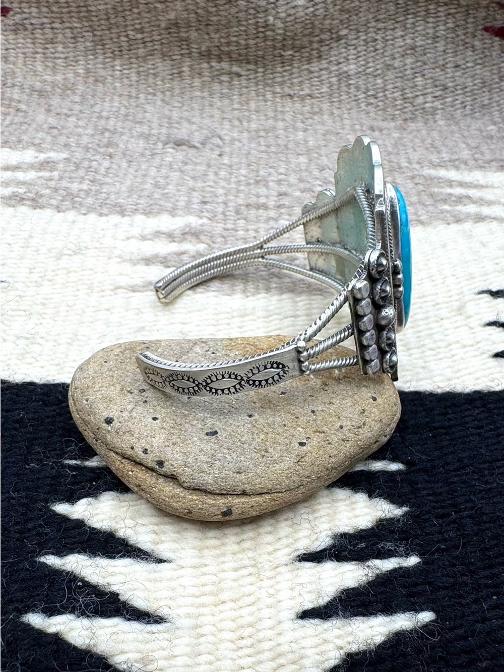 Running Bear Navajo Native American Sterling Silver Turquoise Cuff Bracelet 7" - Picture 5 of 8